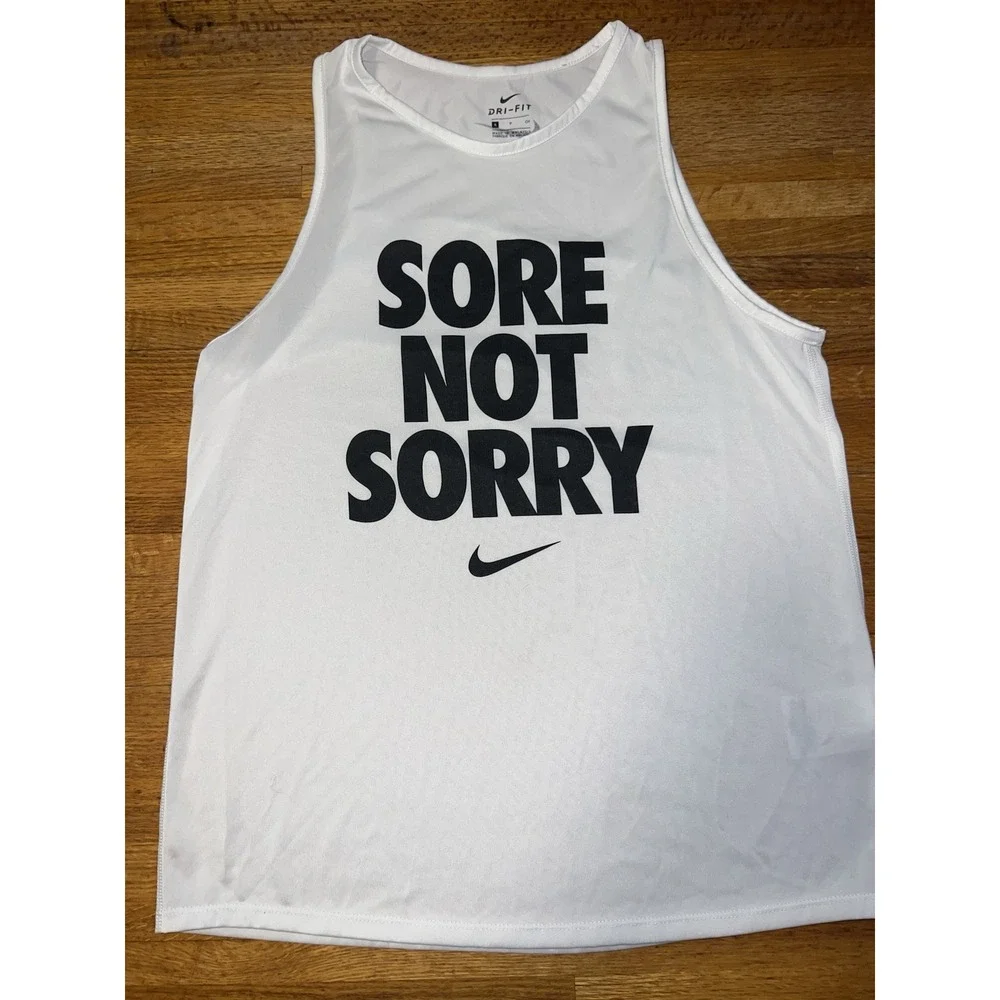 Nike Dri-Fit Woman Sore Not Sorry Light White Black Graphic‎ Tank Top Size Small - Picture 2 of 6